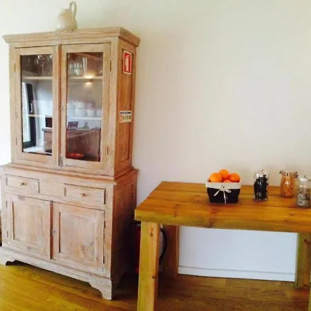 With Pool * 阿尔库什迪瓦尔德维什