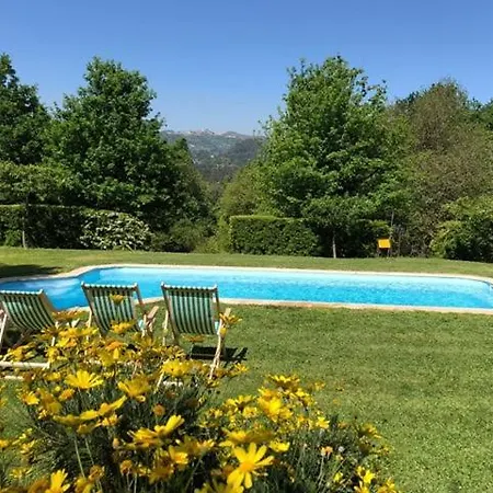 With Pool * Аркуш-ди-Валдевеш