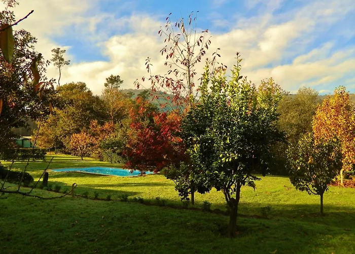 With Pool Ferienhaus Arcos de Valdevez