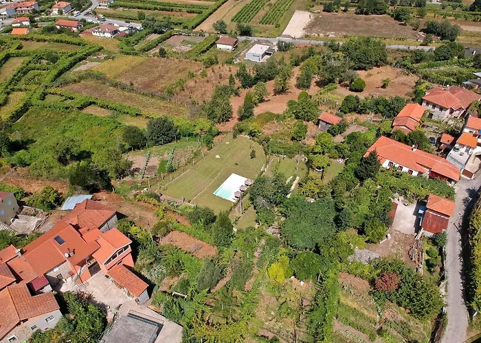With Pool Ferienhaus Arcos de Valdevez